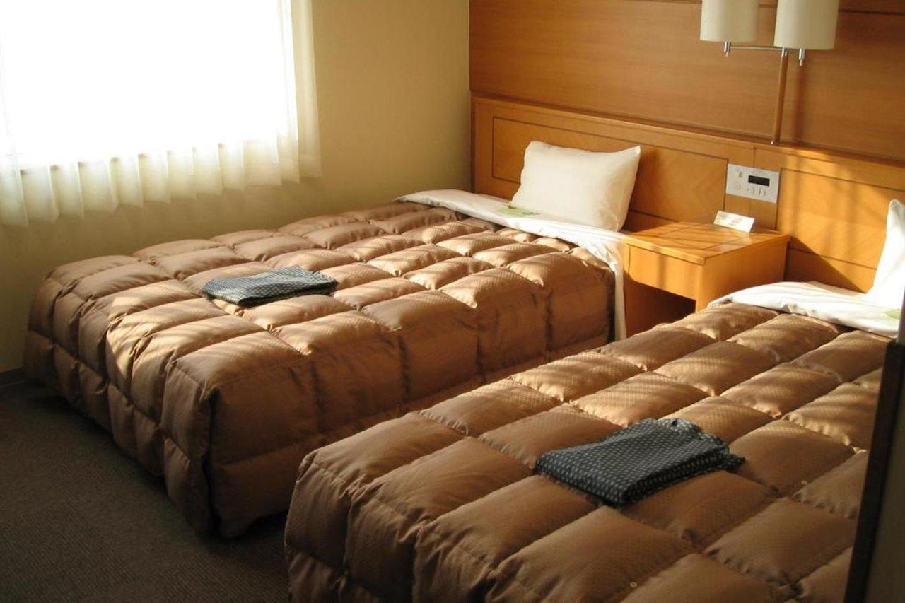 Hotel Route-Inn Yukuhashi Bagian luar foto